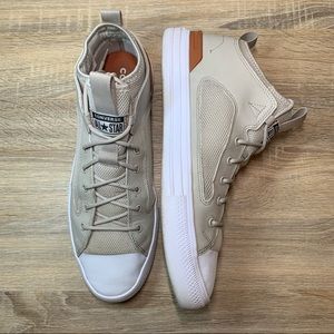 *SOLD* Nike Converse Chuck Taylor All Star Mid